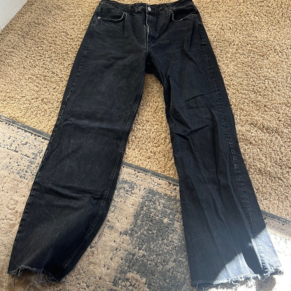 Womens Zara Jeans.